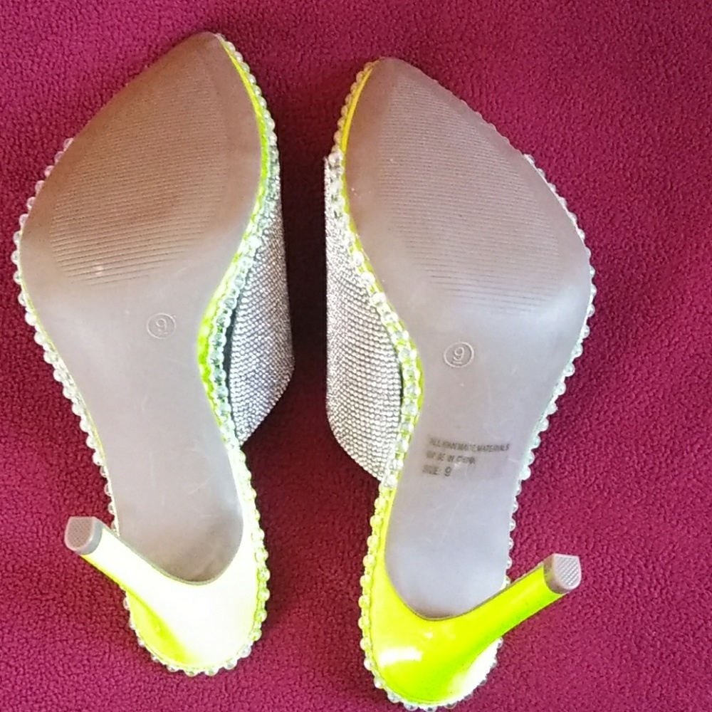 Ladies Shoes - Picture 6 of 8